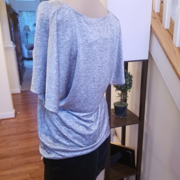 Bar III Twist Front Short Sleeve T-Shirt Silver L - Picture 3 of 4